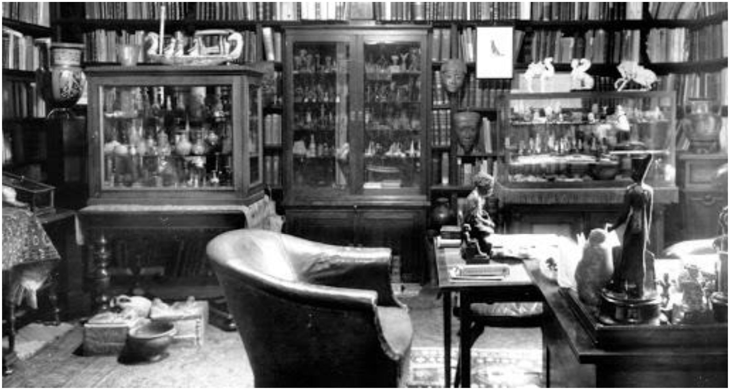 Frontiers | The Active Room: Freud’s Office and the Egyptian Tomb